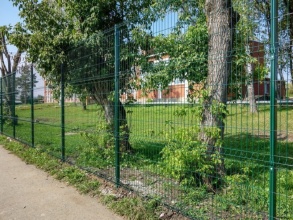 3D заборы для школы 90 метров фото в Фряново